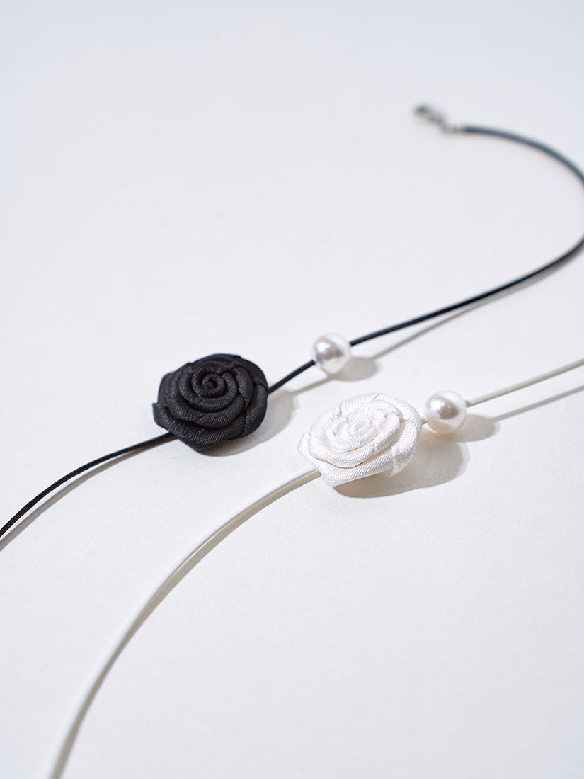 3D Rose With Pearl Choker (2 Colours)