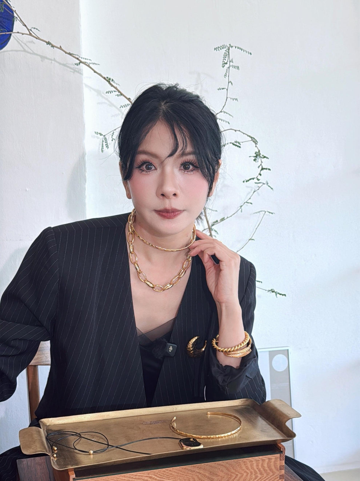 Engraved Artisan Golden Bangle (2 Styles)