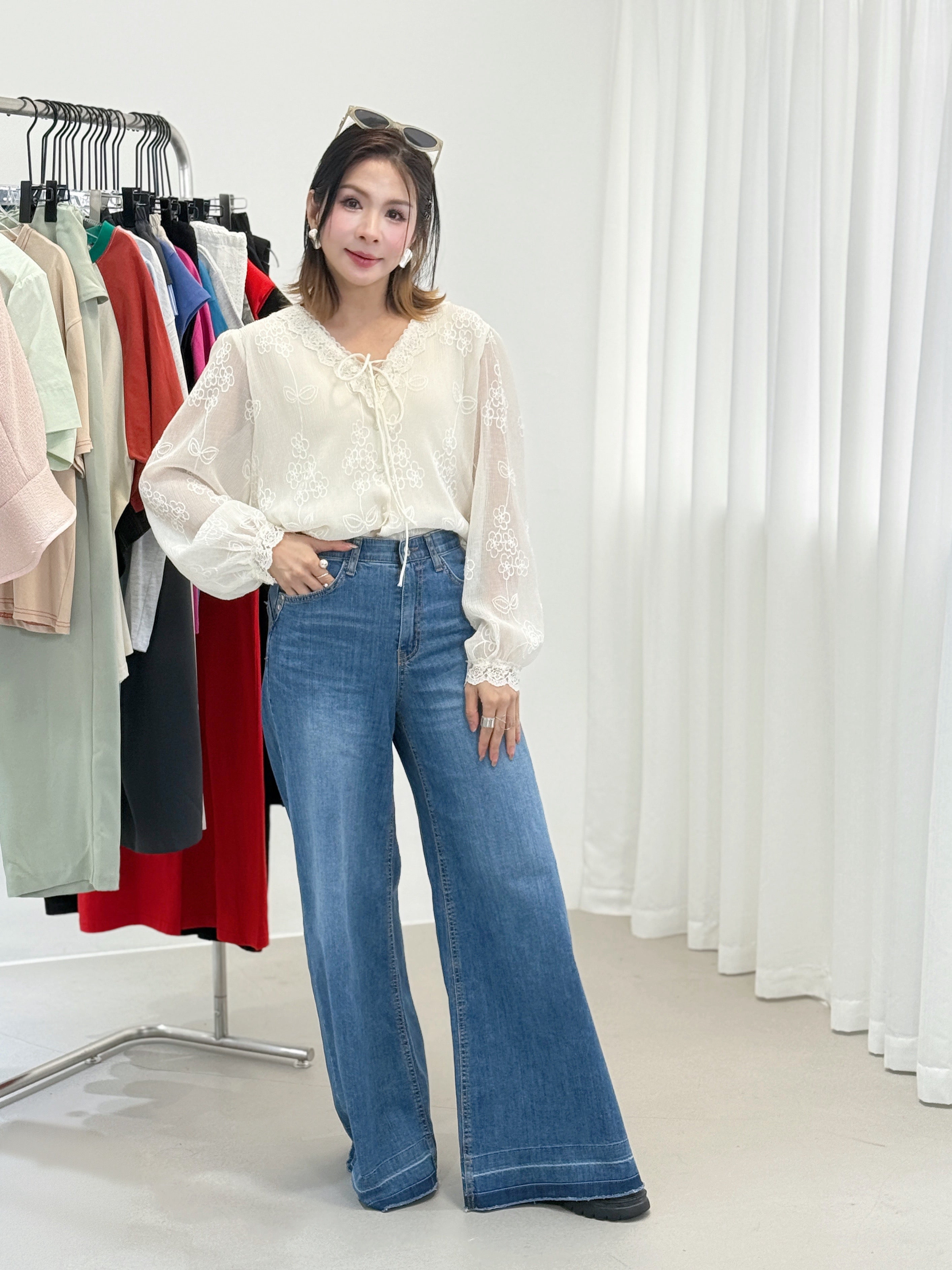 Wide-Leg Denim Pants
