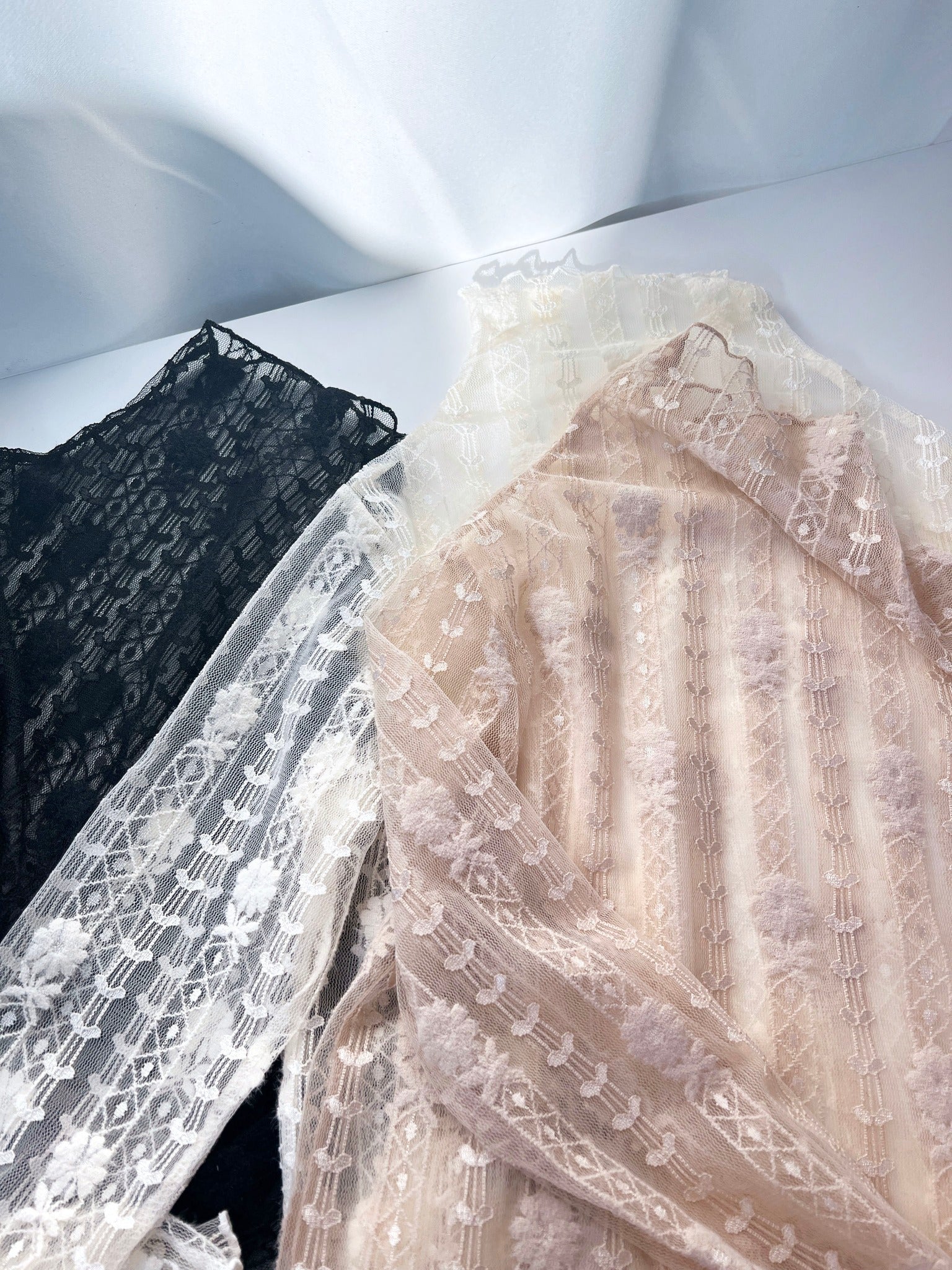 Floral Lace Top (3 Colours)