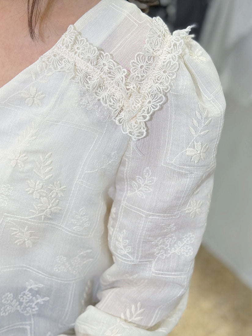 Tonal Lace Trim Collar Floral Embroidered Blouse
