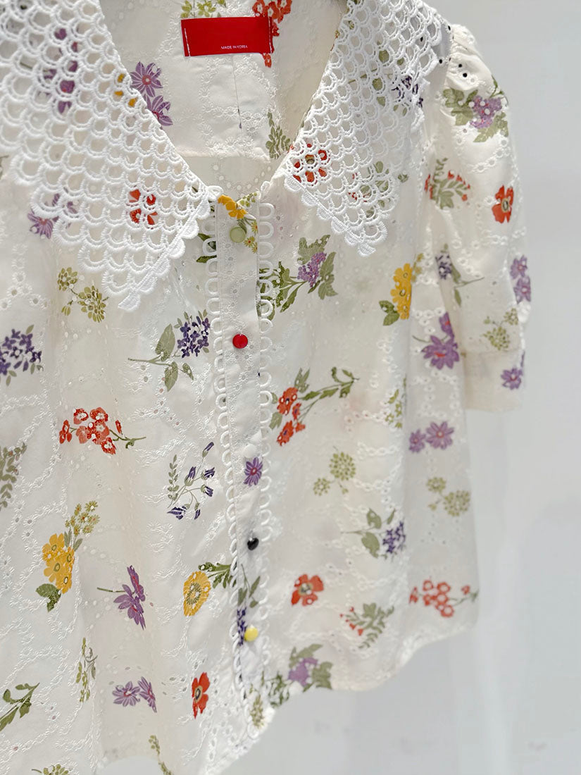 Lace Collar Floral Perforated Shirt
