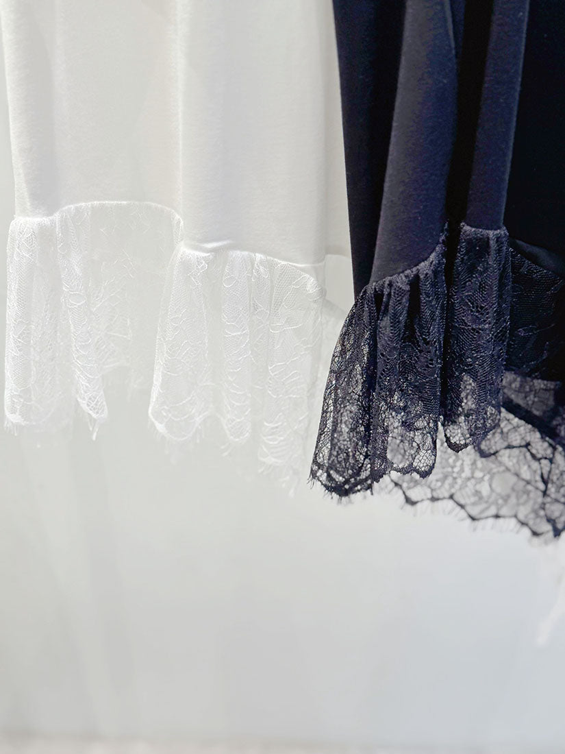 Asymmetric Hem Lace Trim V Neck Sleeveless Top (2 Colours)