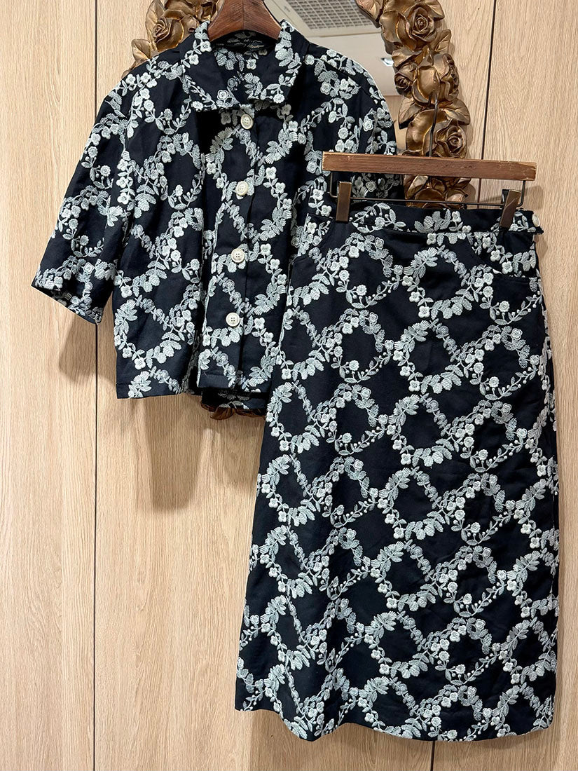 Floral Rhombus Embroidered Shirt Jacket (2 Colours)