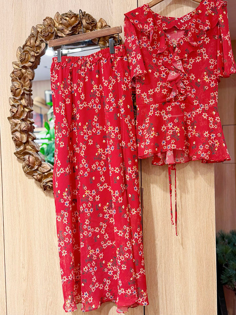 Ruffle Detailed Daisy Top