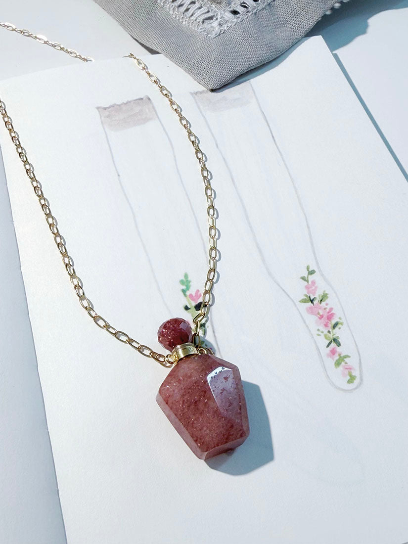 Crystal Bottle & Hammered Gold Jewellery (2 Styles)