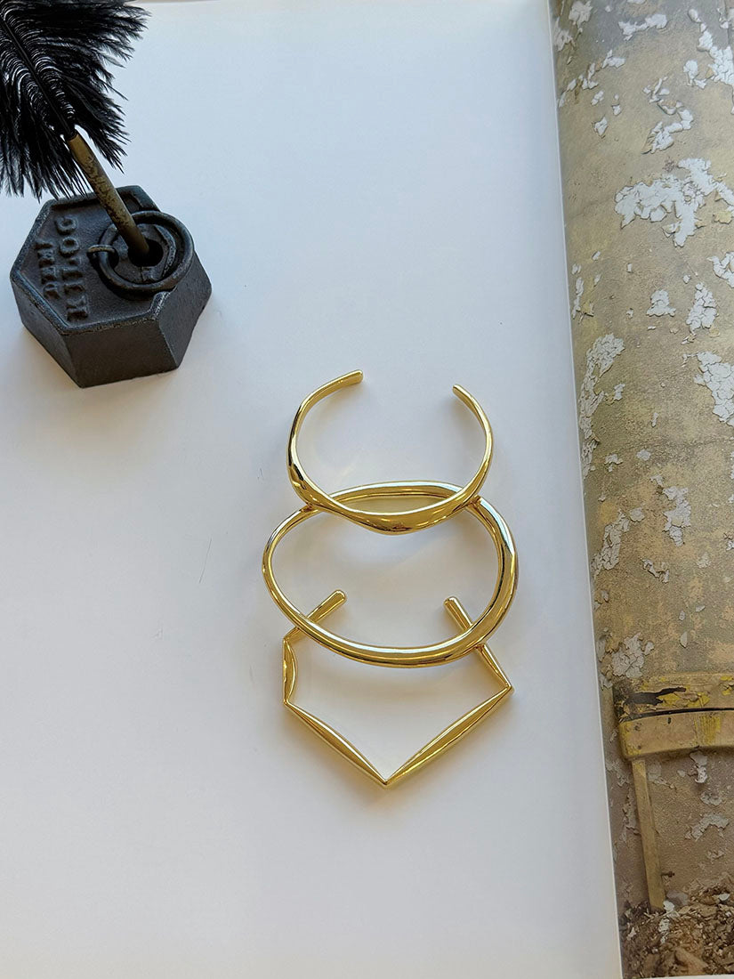 Sculptural Gold Line Bangle (3 Styles)