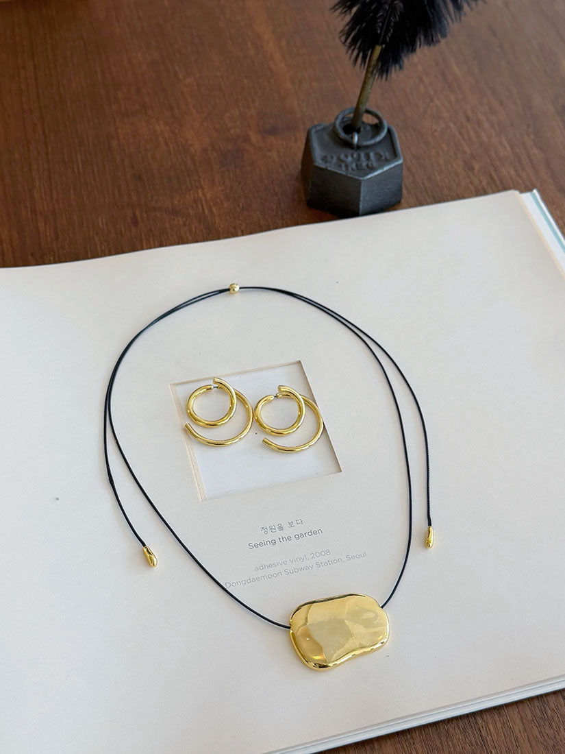 Earthy Gold Statement (2 Styles)