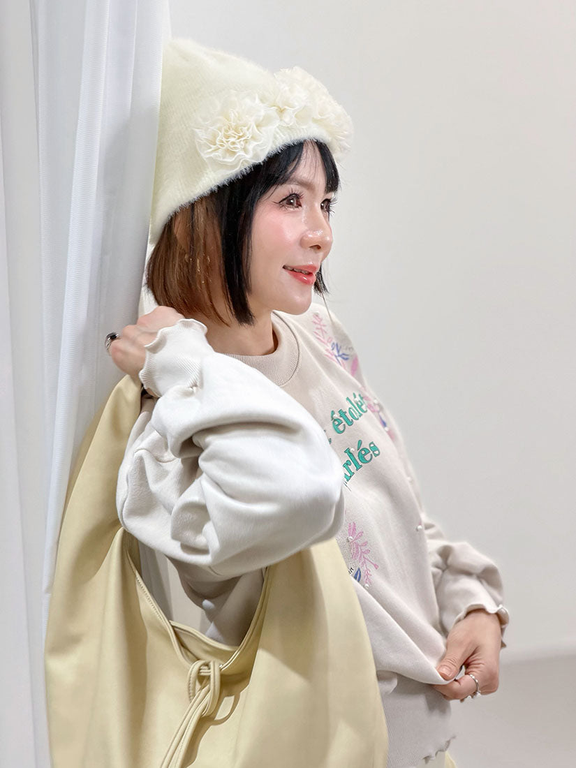 Pearl Flower Printed Sweatshirt (2 Colours)