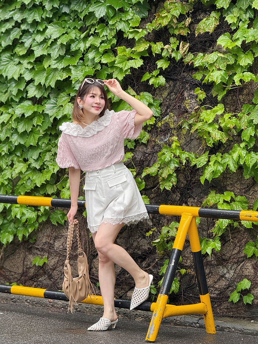 Lace Hem Pleated Shorts (2 Colours)