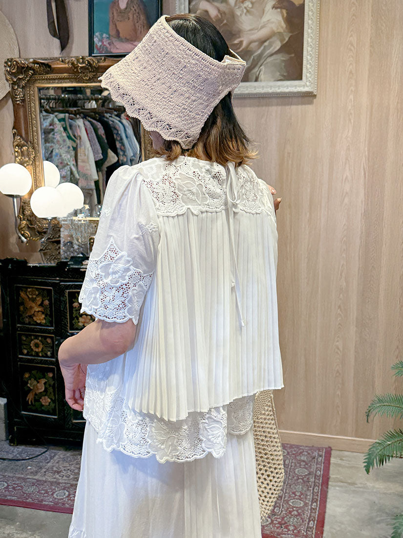 Pleated Back Embroidered Top(3 Colours )