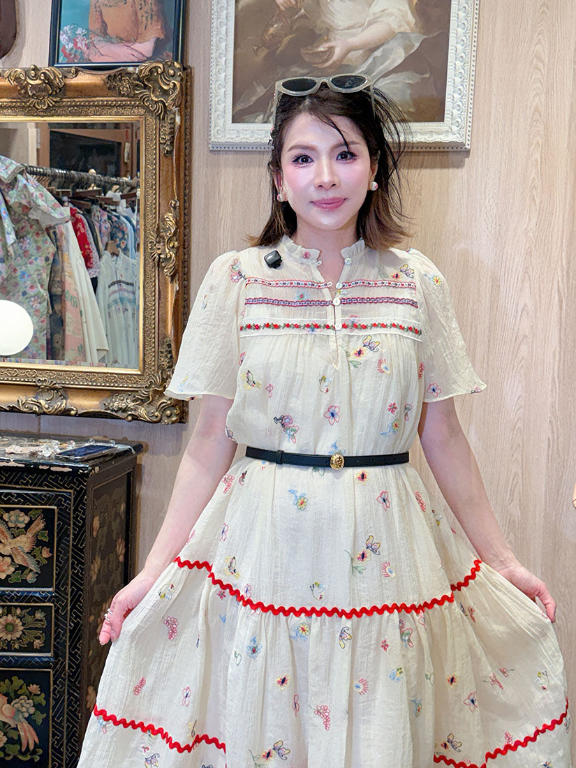 Embroidered Tape Trim Floral Dress(2 Colours)