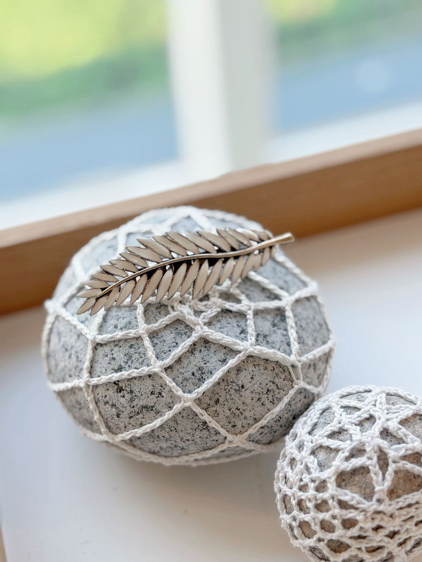 Epoxy Metal Brooch (2 Styles)