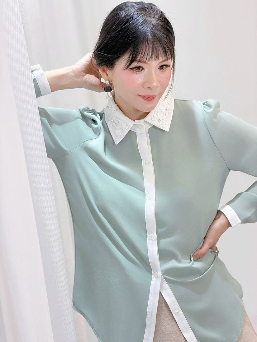 Pearl Lace Collar Blouse (2 Colours)