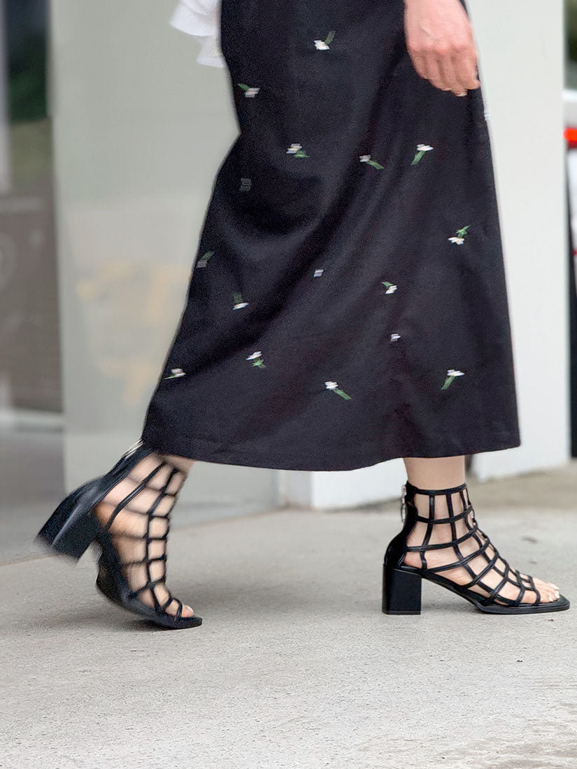 Grid Heeled Sandals(Display Sale)
