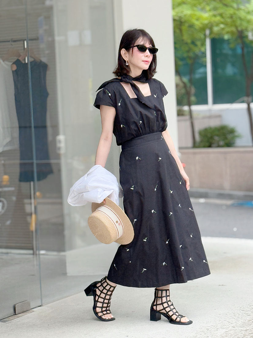 Grid Heeled Sandals(Display Sale)