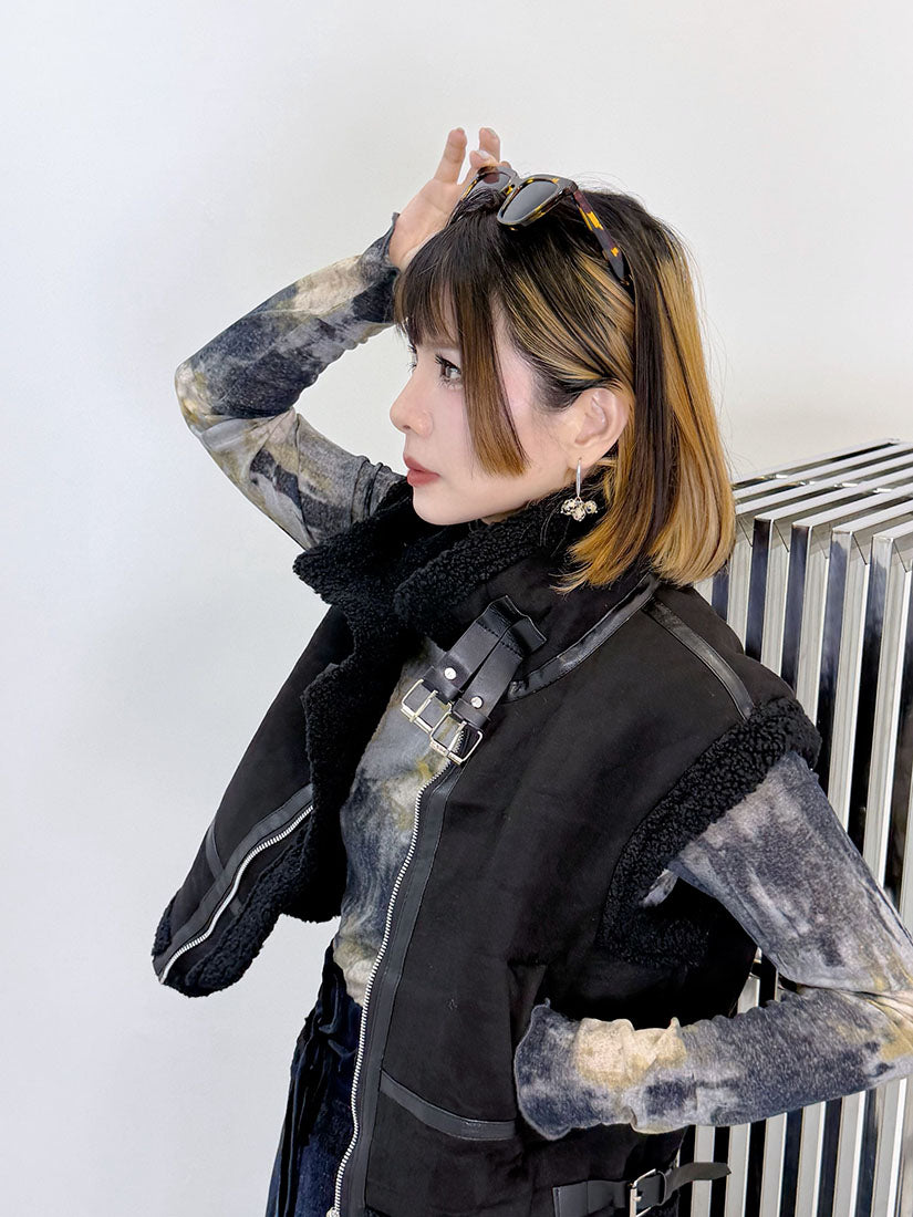 Leather Buckle Detailed Fleece Zip Up Vest Jacket (2 Colours)