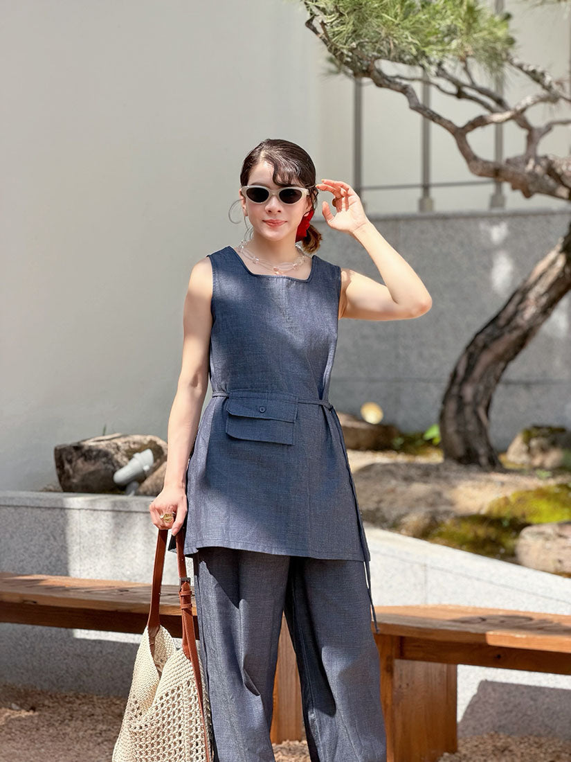 Square Neck Vest And Wide Lag Pants With Waist Bag Denim Set