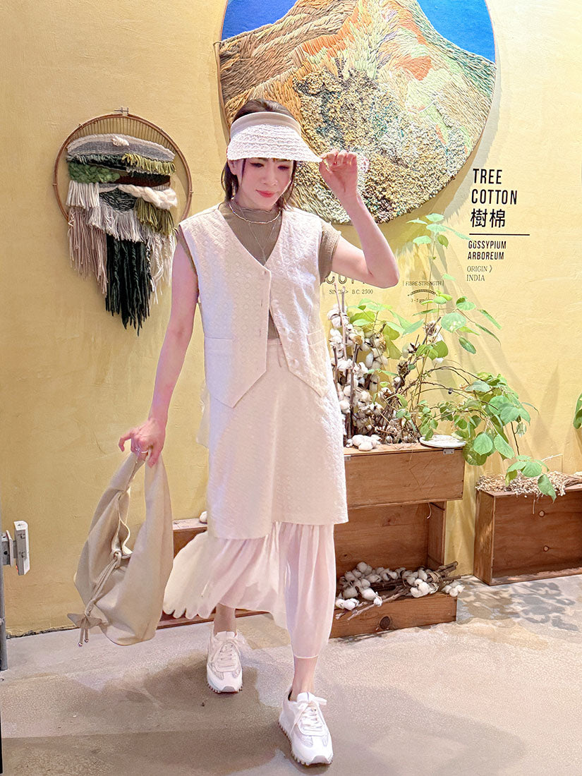 Lace Trim Trainers (Display Sale)