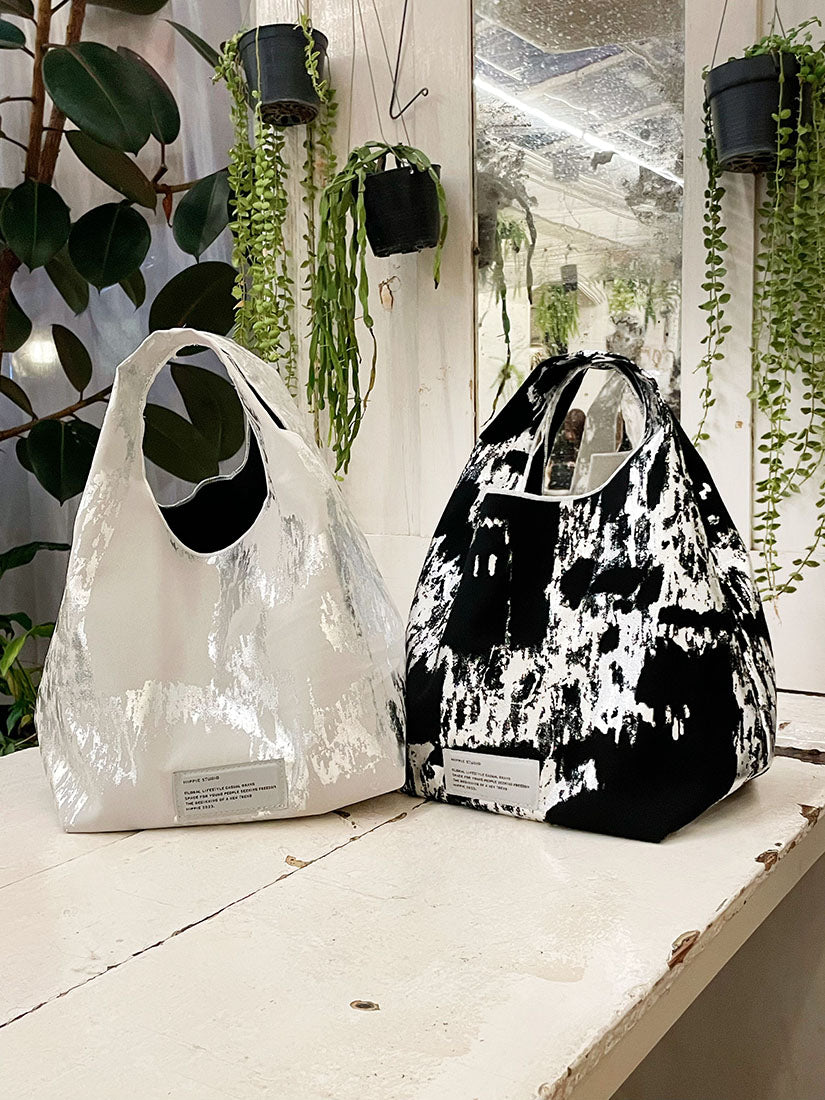 Urban Nomad Hand Bag (2 Colours)
