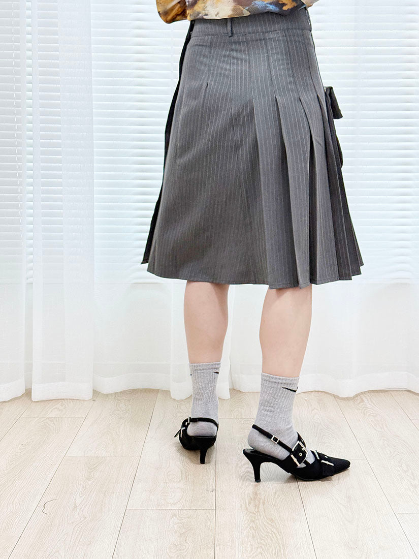 Detachable Pocket Pleated Stripe Skirt (2 Colours)