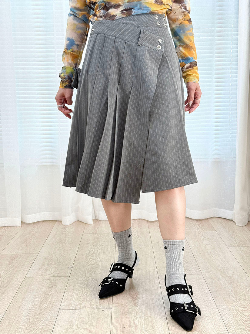 Detachable Pocket Pleated Stripe Skirt (2 Colours)