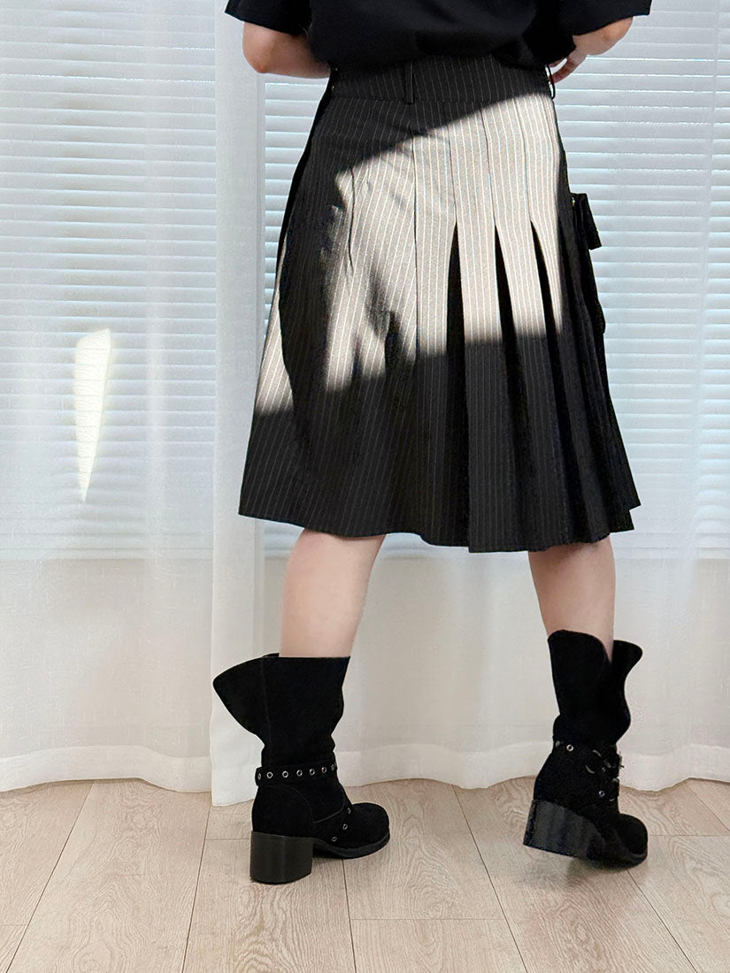 Detachable Pocket Pleated Stripe Skirt (2 Colours)