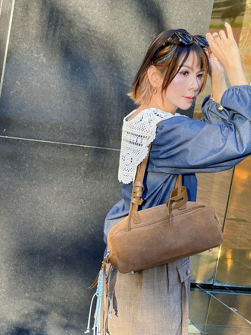 Le Teckel Suede Shoulder Bag (4 Colours)