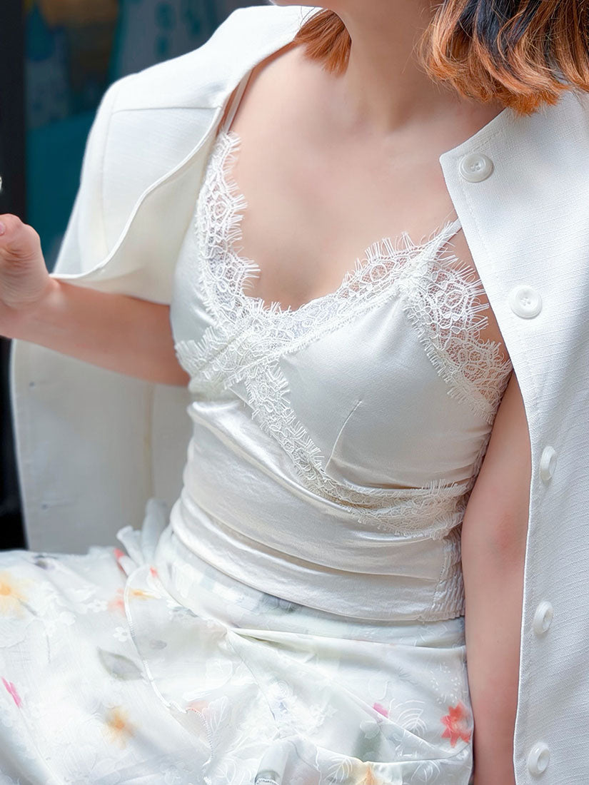 Lace Trim Smocking Back Bra Top (2 Colours)