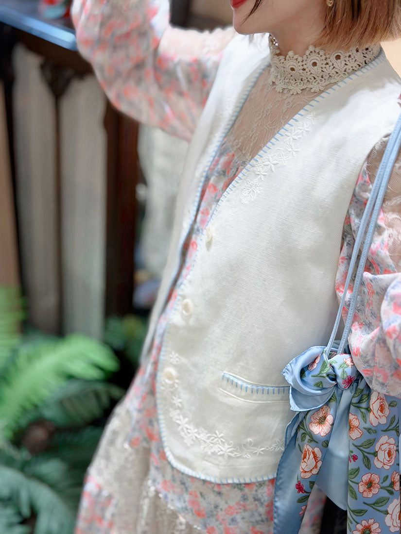 Blanket Stitch Edge Embroidered Vest Jacket (2 Colours)