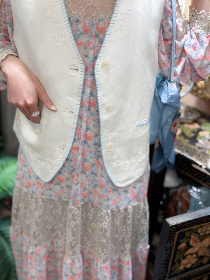 Blanket Stitch Edge Embroidered Vest Jacket (2 Colours)