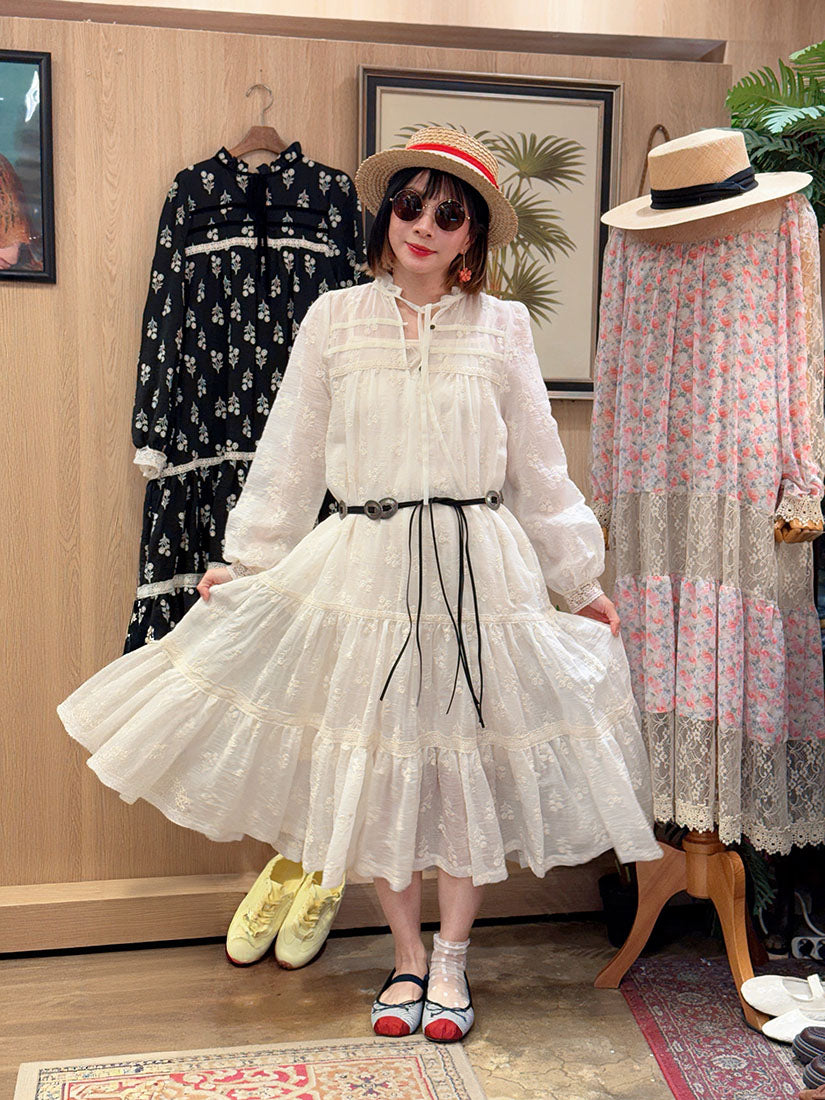 Lace Trim Floral Embroidered Dress (2 Colours)