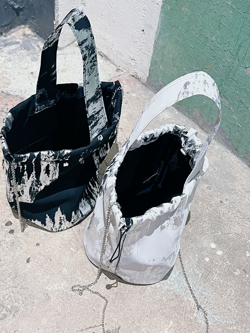 Metallic Paint Bucket Bag (2 Colours)