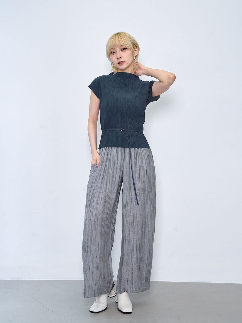 Belted Wrinkle Pleat Mock Neck Top (2 Colours)