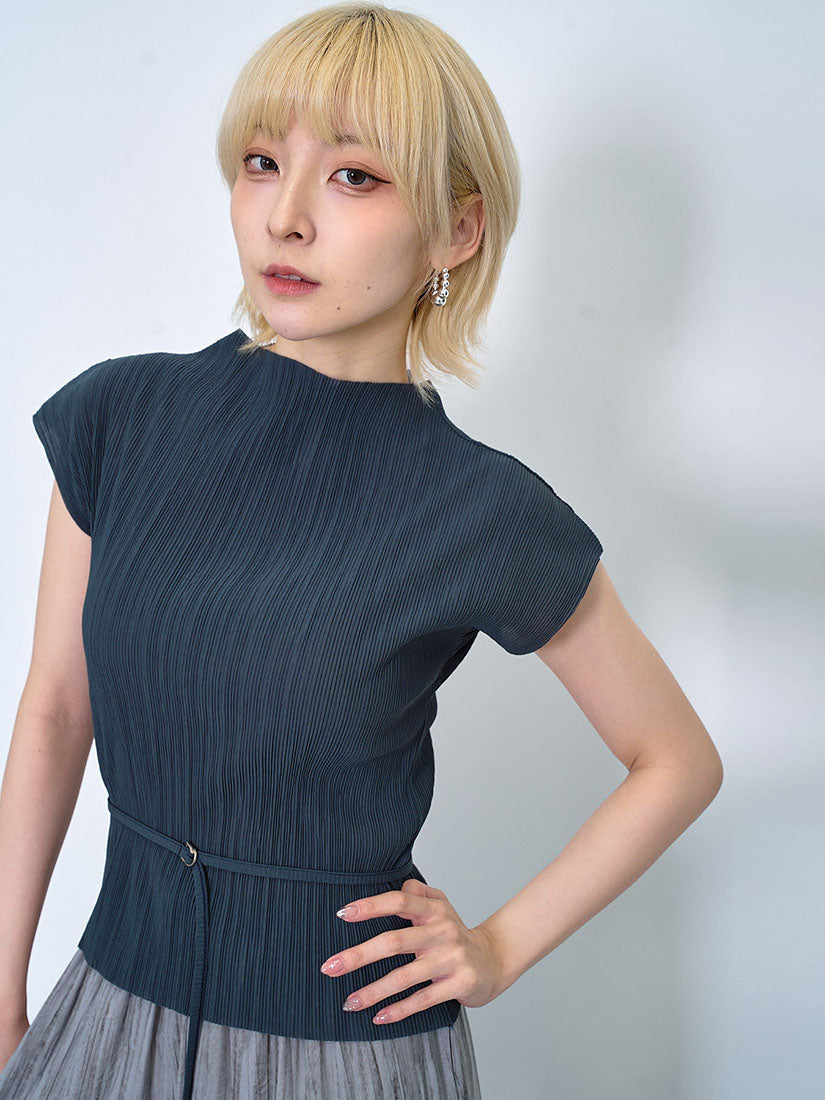 Belted Wrinkle Pleat Mock Neck Top (2 Colours)