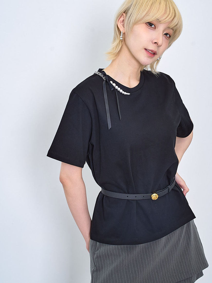 Half Pearl Chain Ribbon Bow Neck Tee (2 Colours)