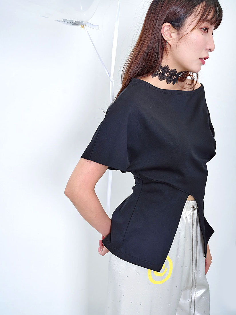 Boat Neck Middle Slit Top (2 Colours)