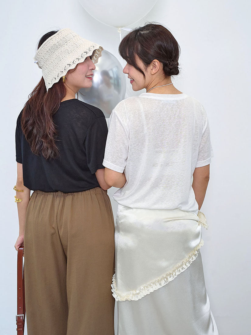 Flowers Basket Printed Tee (2 Colours)