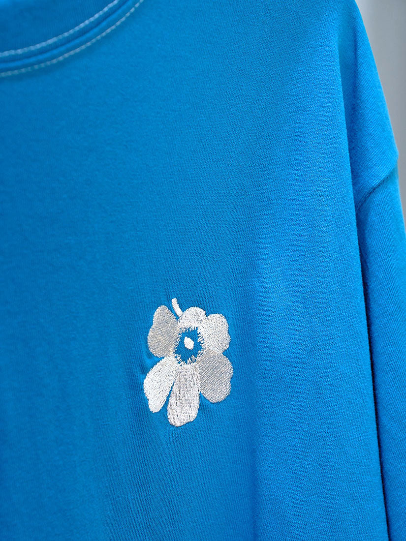 Unikko Flower Embroidered Contrast Stitch Tee (2 Colours)