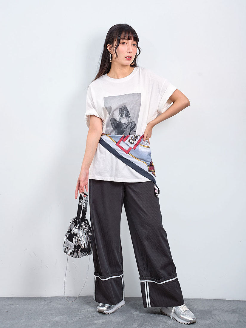 Cameraman Print Tee (2 Colours)