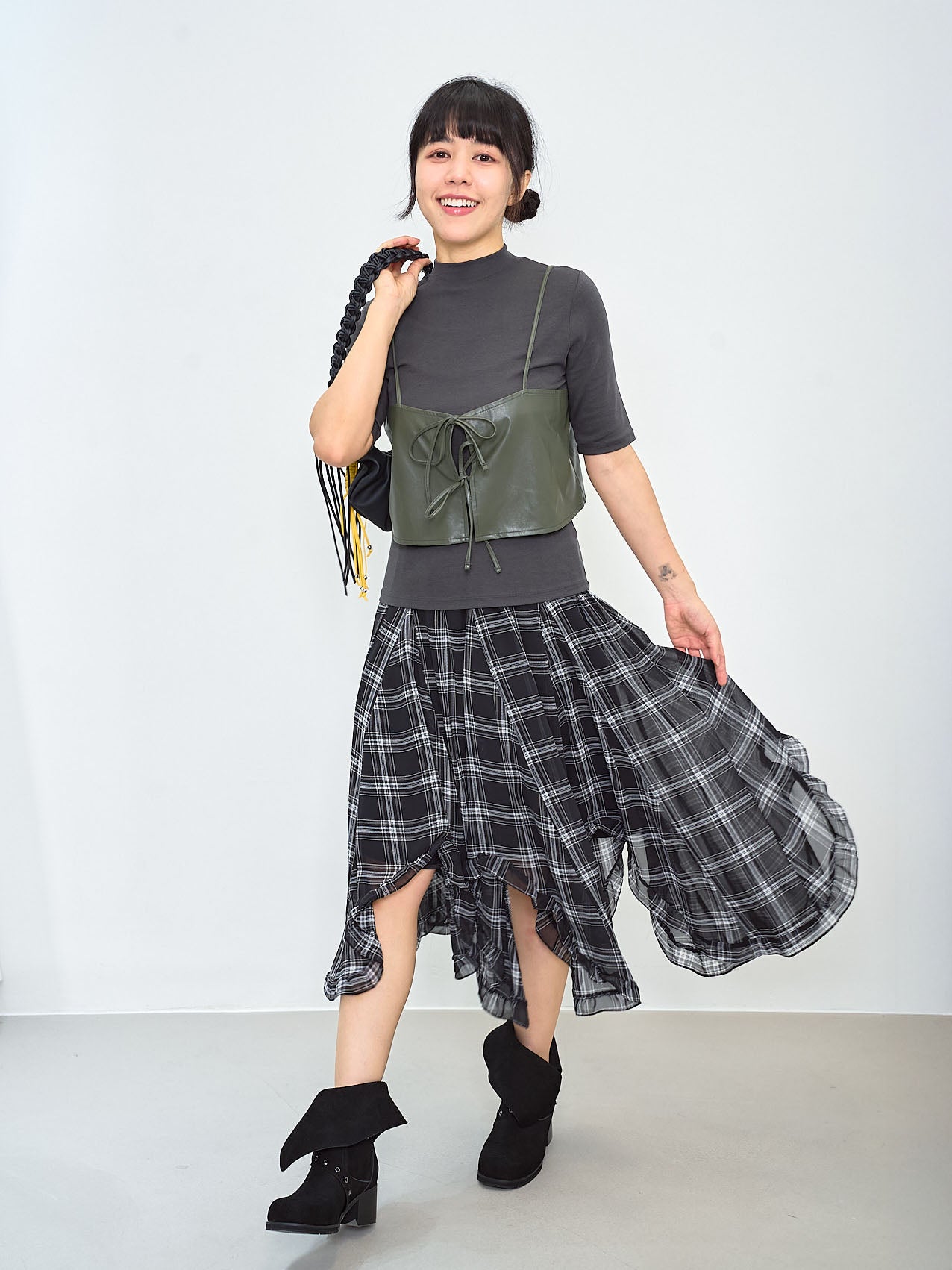 Ruffle Curve Hem Checkered Printed Skirt (2 Colours)