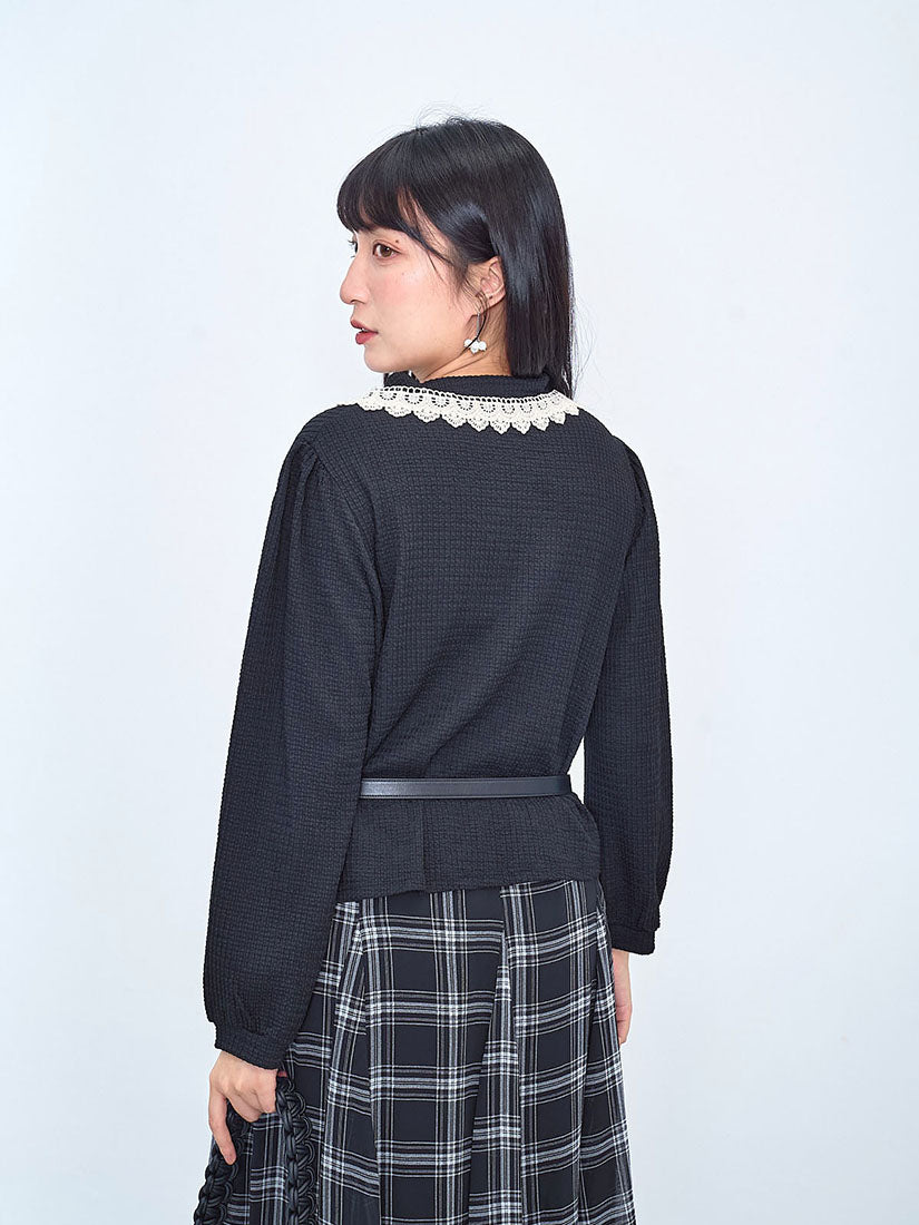 Lace Trim Collar Wrinkle Top (2 Colours)