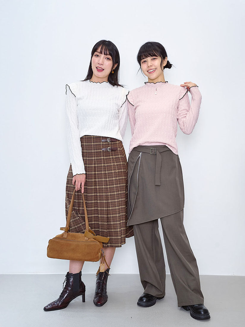 Lettuce Edge Detail Wrinkle Top (2 Colours)