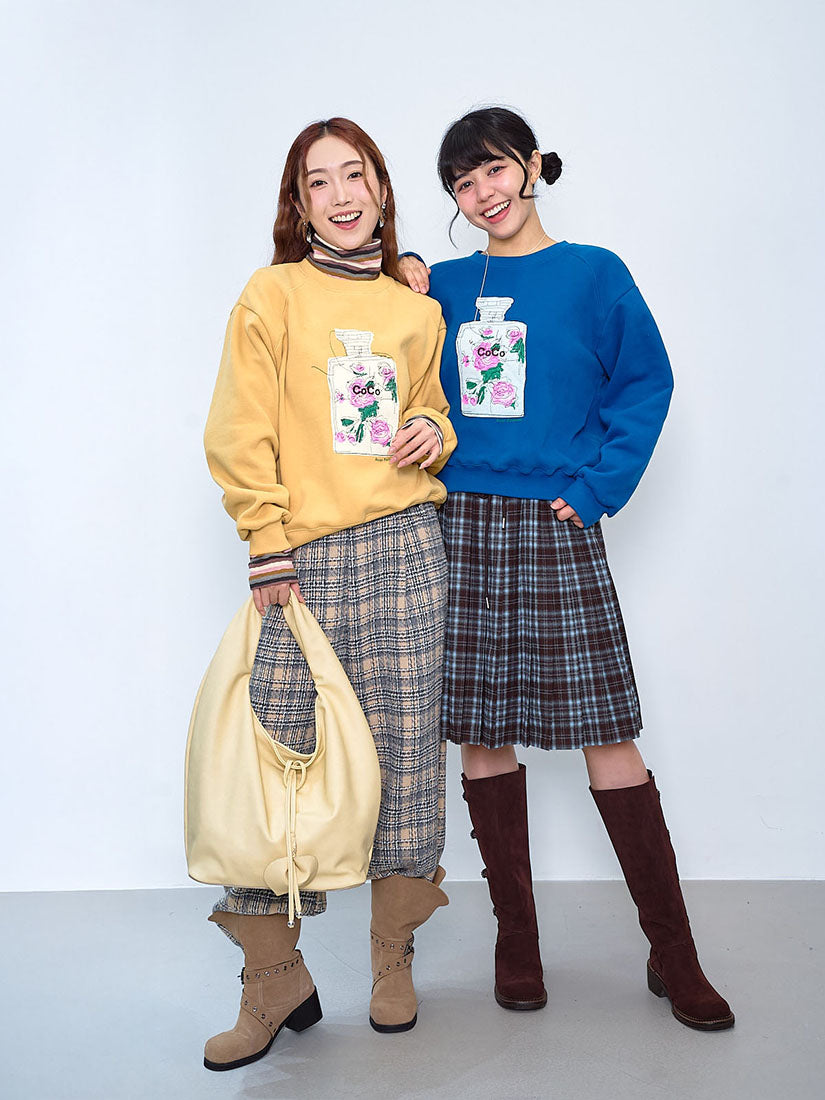 Rose Perfume Embroidered Sweatshirt (2 Colours)