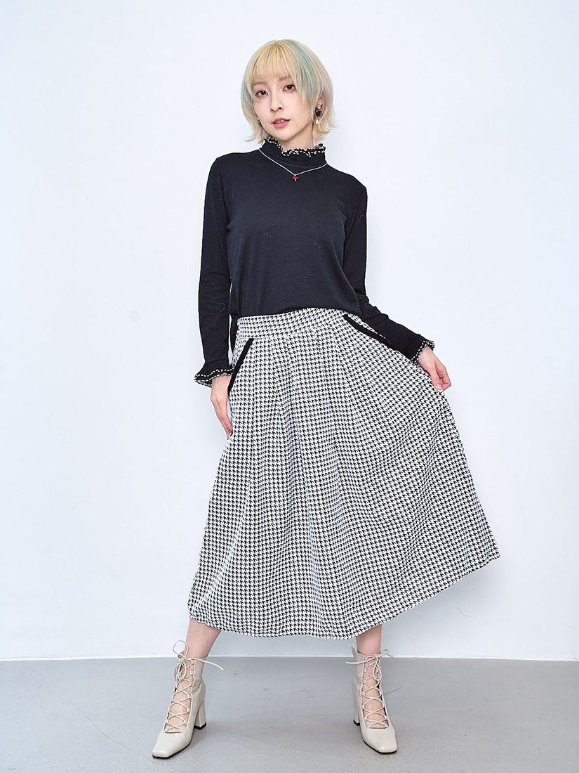 Houndstooth Textured Pleated Front Skirt