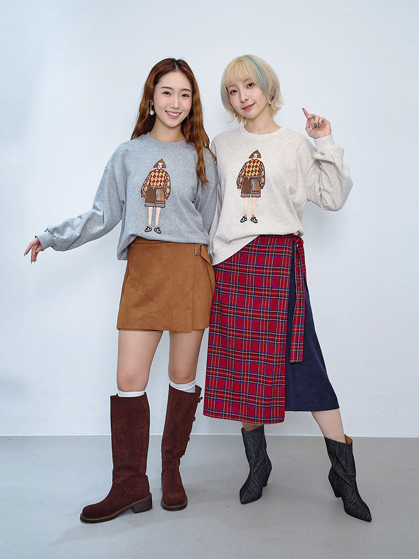 Lady Embroidered Sweatshirt (2 Colours)