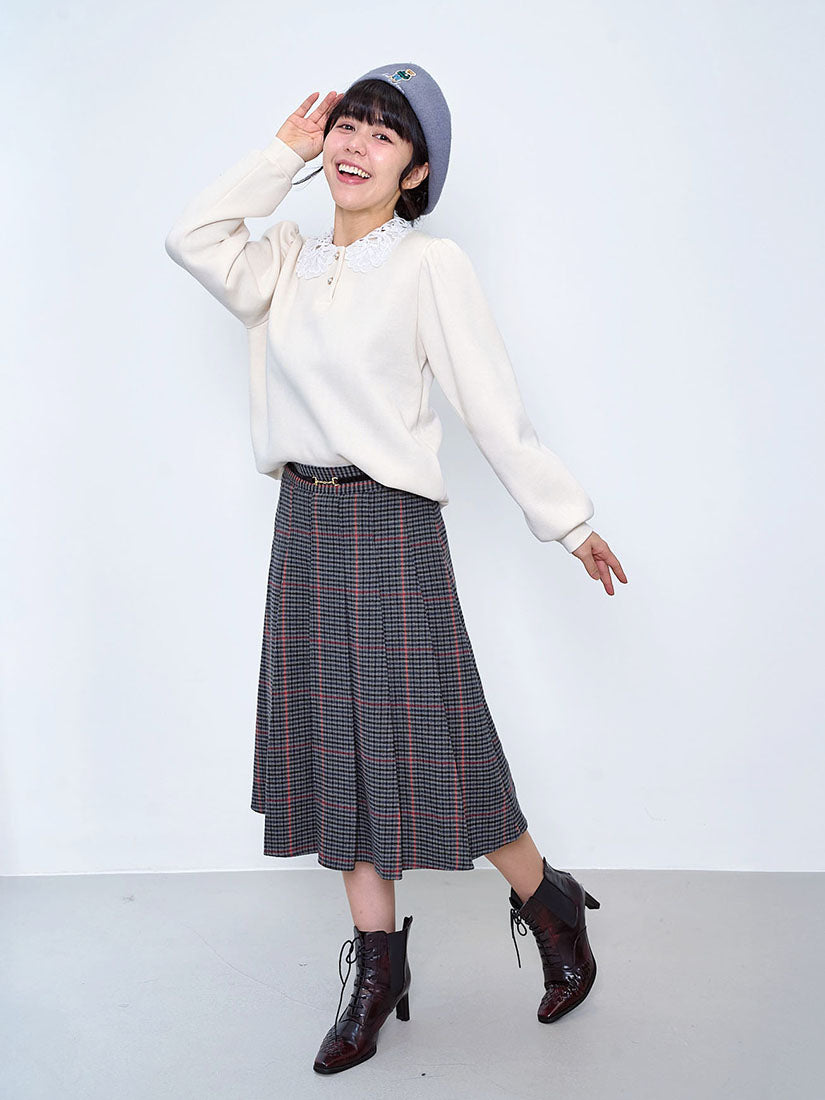 Lace Collar Sweatshirt (2 Colours)