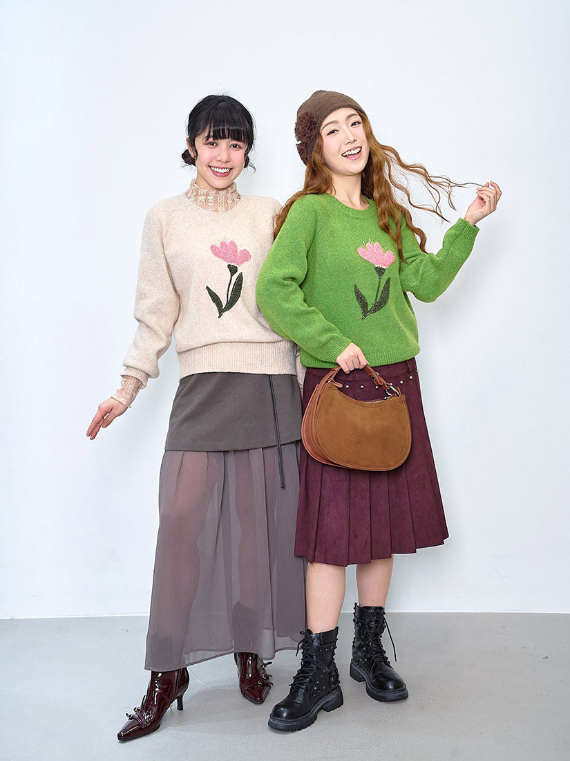 Flower Applique Sweater (2 Colours)