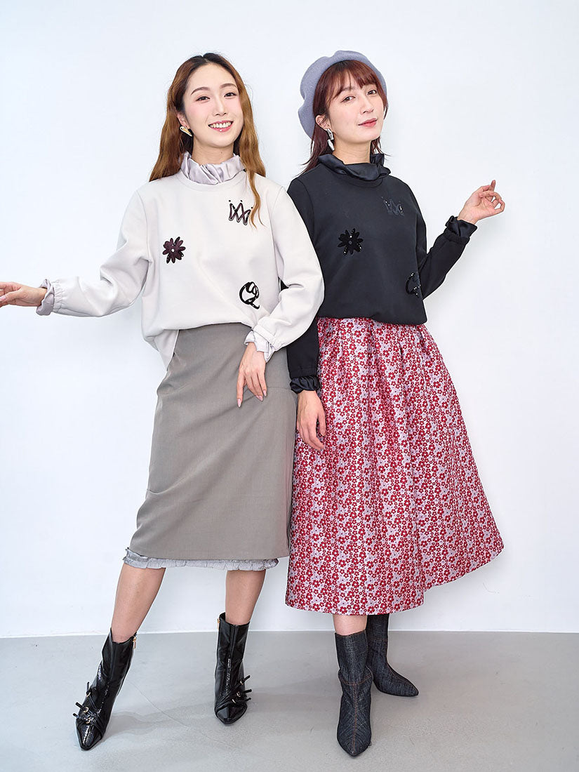 Ruffle Satin Collar Trim Sweatshirt (2 Colours)