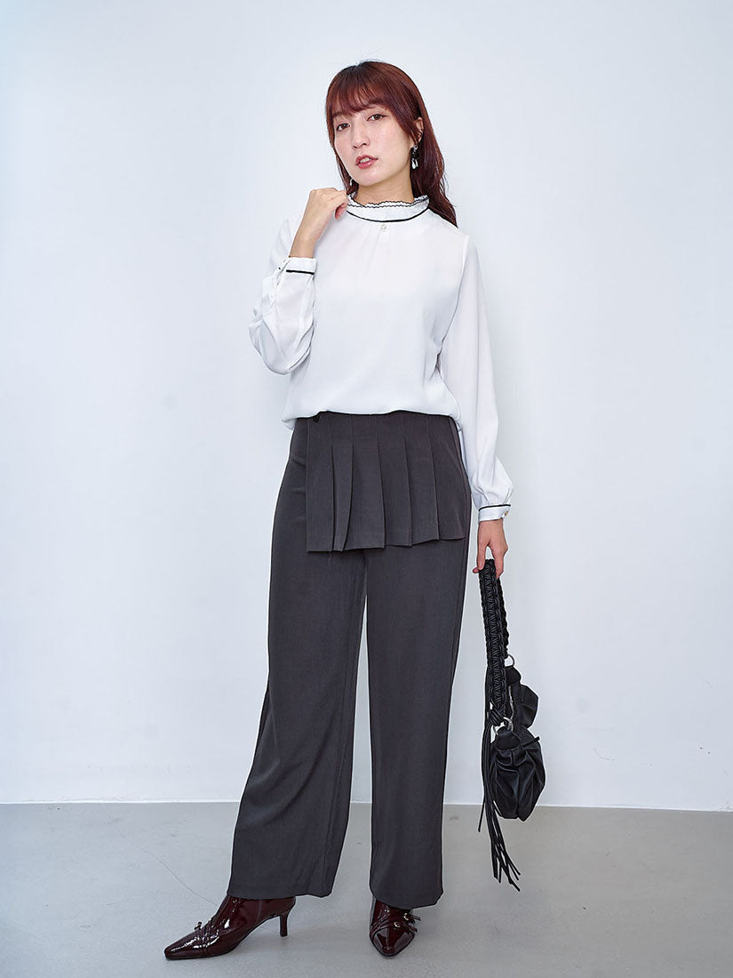 Pearl Contrast Piping Blouse (2 Colours)